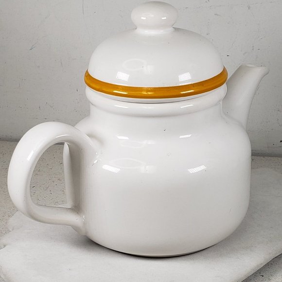 Vintage 1970’s Waechtersbach White/Yellow Coffee / Teapot Made In West Germany - Picture 7 of 12